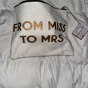 White and Gold Bridal Pouch
